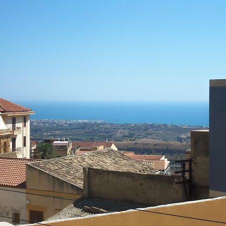 Appartamento Lilly "Vista Mare" Agrigento Bagian luar foto