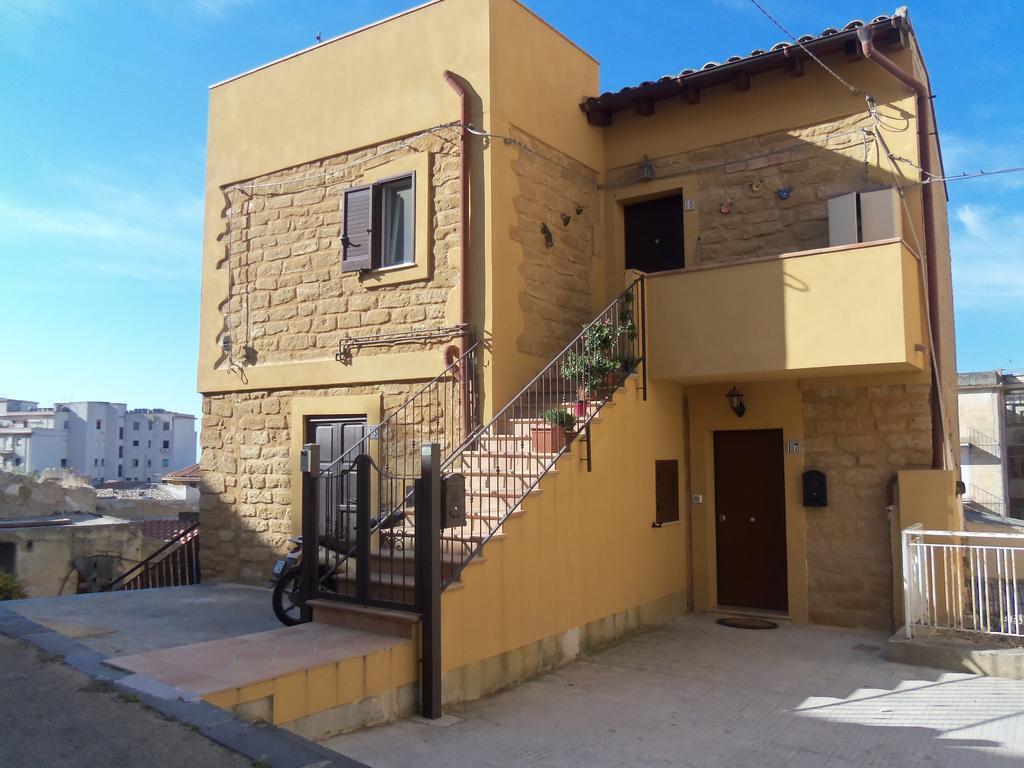 Appartamento Lilly "Vista Mare" Agrigento Bagian luar foto