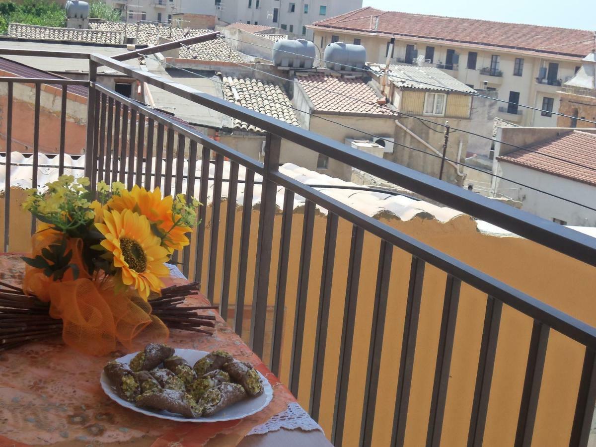 Appartamento Lilly "Vista Mare" Agrigento Bagian luar foto